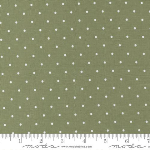Christmas Eve - Pine Merry Dots